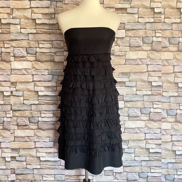 GAP Dresses & Skirts - Gap A-Line Tiered Evening Dress Black Silk Cotton